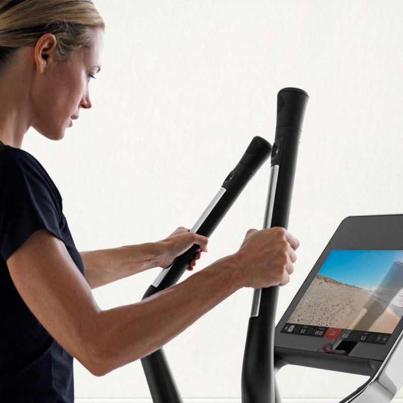 Эллиптический тренажер Technogym Cross Personal