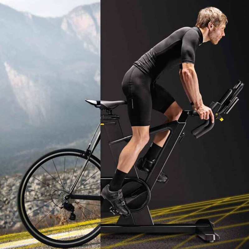 Велотренажер Technogym Skillbike