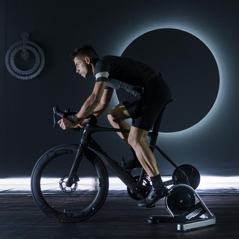 Велотренажер Technogym MyCycling