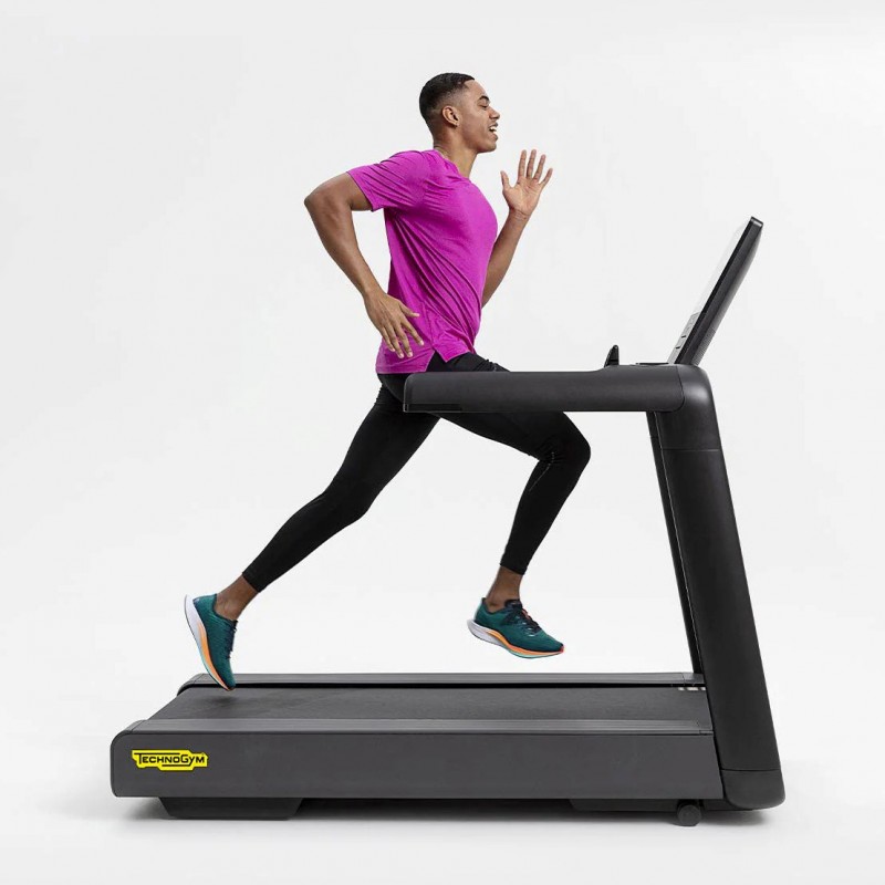 Беговая дорожка Technogym Excite Live Run