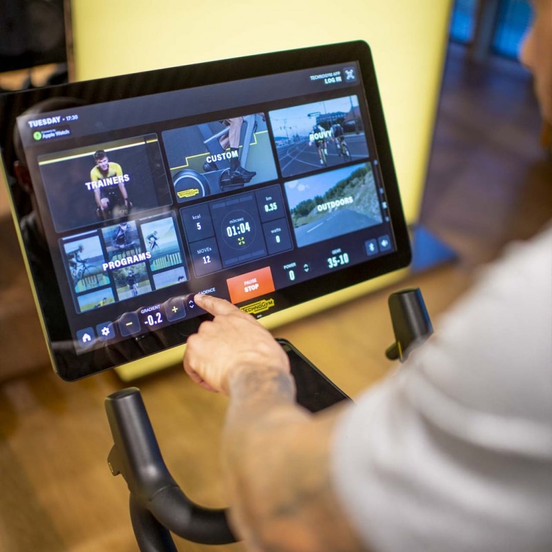 Велотренажер Technogym Ride