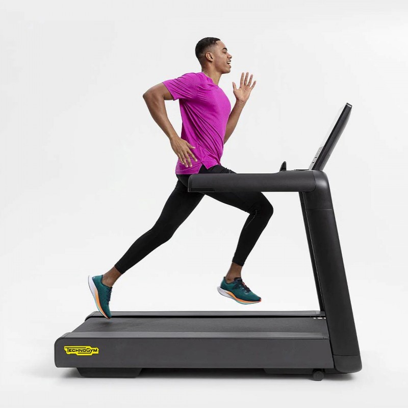 Беговая дорожка Technogym Excite Live Run