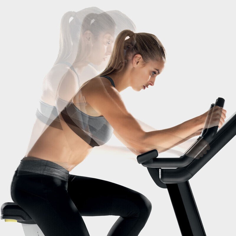 Велотренажер Technogym Bike Artis