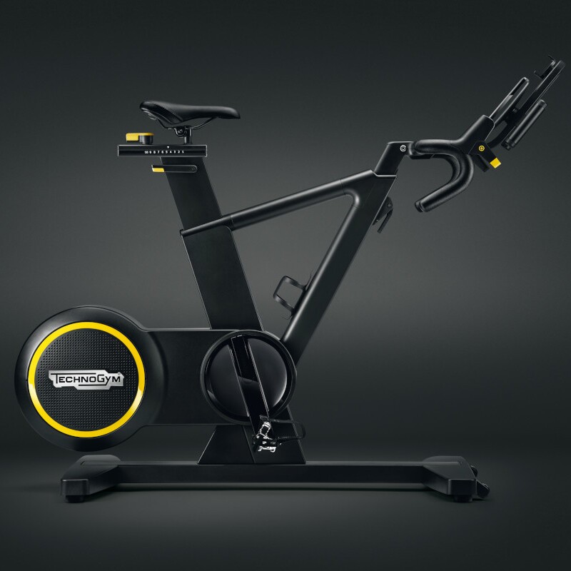 Велотренажер Technogym Skillbike
