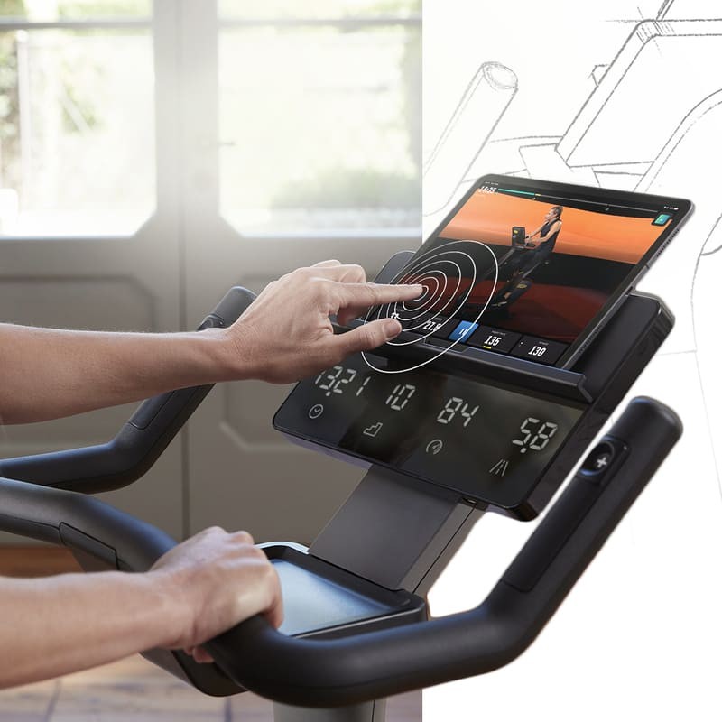 Велотренажер Technogym Cycle