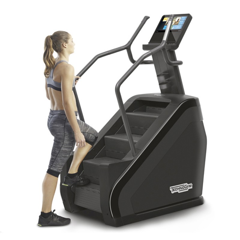 Лестничный тренажер Technogym Artis Climb