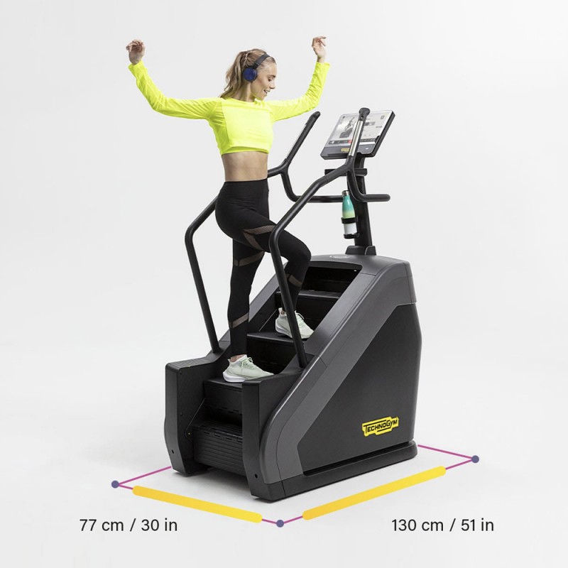 Лестничный тренажер Technogym Climb Excite Live