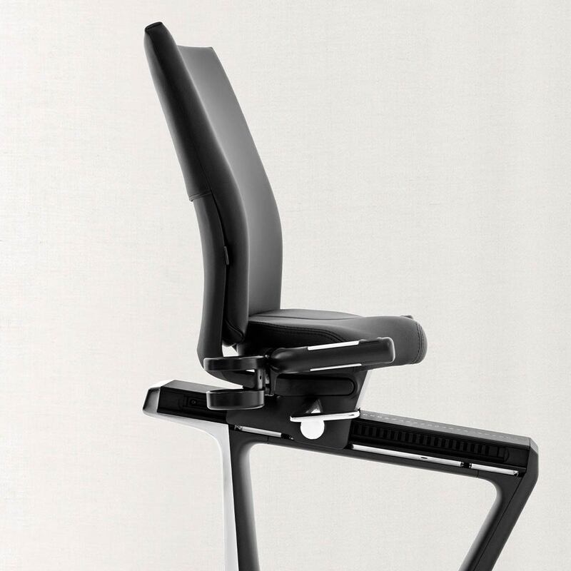 Велотренажер Technogym Recline Personal