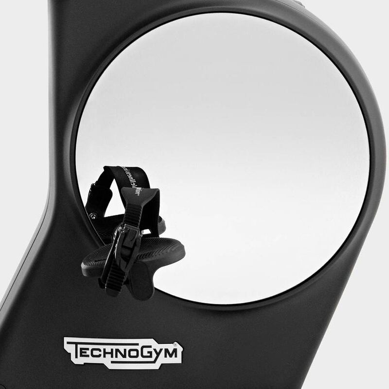Велотренажер Technogym Recline Personal